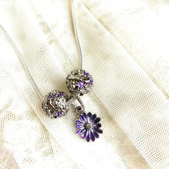 Cute Purple Daisy Floral & Beaded Pendant Sterling Silver Necklace 18" - Picture 3 of 7